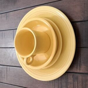 Set Of 4 Yellow Fiestaware Dishes